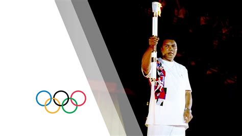 Muhammad Ali lights the the Olympic Flame at Atlanta 1996 - YouTube