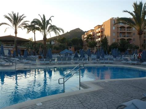 splash pool - Picture of Holiday Village Majorca - Protur Monte Safari ...