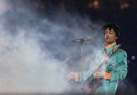 Prince's 2007 Super Bowl Halftime Show Performance Was The Greatest