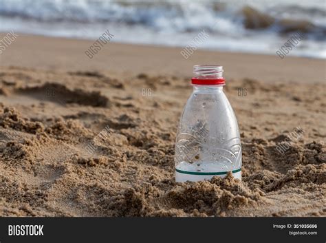 Beautiful Gold Beach Image & Photo (Free Trial) | Bigstock