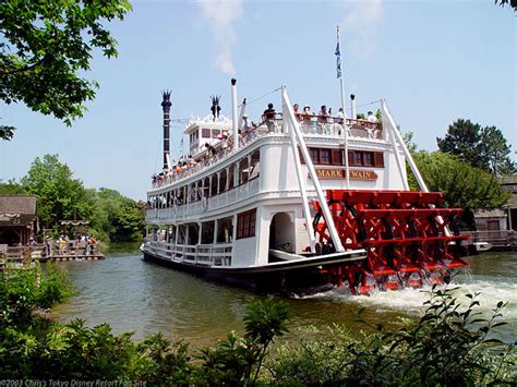 Mark Twain Riverboat - Tokyo Disneyland