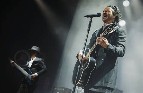 Ricardo Arjona begins US tour with 12 sold-out concerts - The Limited Times