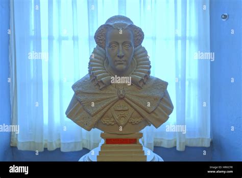 Mary queen scots death mask hi-res stock photography and images - Alamy