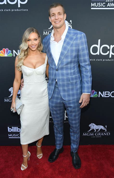 Billboard Awards: Rob Gronkowski steps out with girlfriend Camille ...