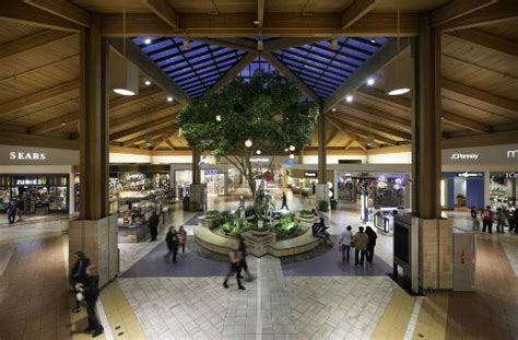 THE 10 CLOSEST Hotels to Louis Joliet Mall