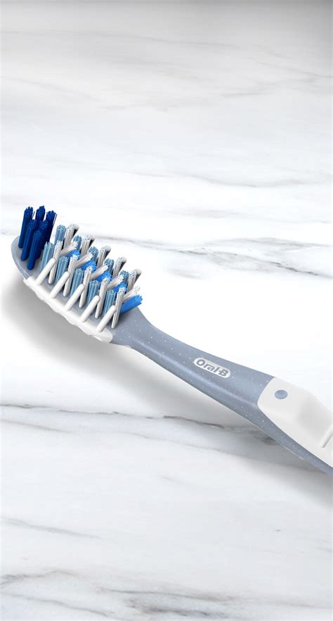 Oral-B Manual Toothbrushes: For Your Overall Oral Hygeine | Oral-B India