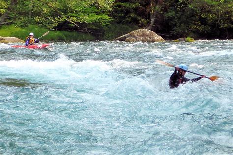 Everything Oregon (and Beyond): Rafting the McKenzie River