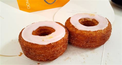 I ate a cronut in New York City and it wasn’t great - Sightseeing Scientist