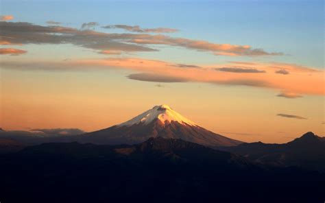 Is the Eruption of the Cotopaxi Volcano Dangerous?