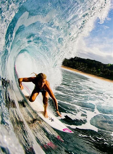 The Best Surfing Photography From Hawaii To California To Australia ...