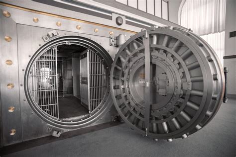 Antique vault doors for sale - kobo building