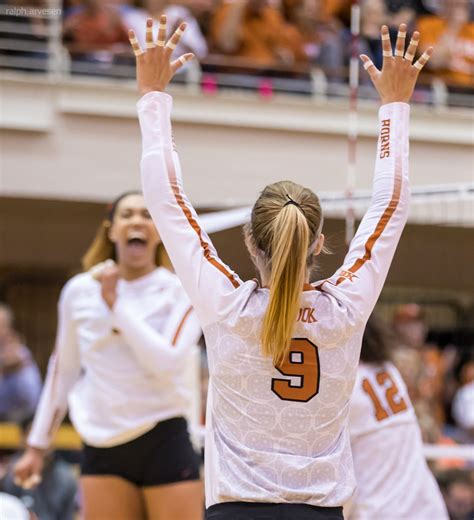 University of Texas Longhorns volleyball match against the Fairfield ...