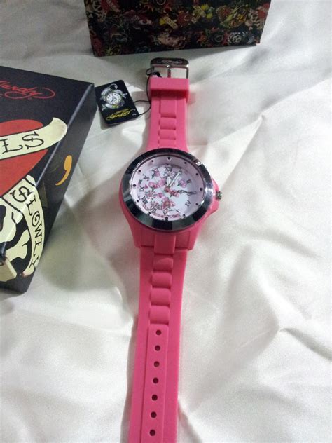 PrettyTreasure2u: Ed Hardy Ladies Watch