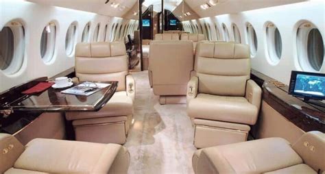 Falcon 900 : Private Jet rental - AEROAFFAIRES