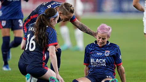 Megan Rapinoe: Two-time World Cup winner devastated after injury cuts ...