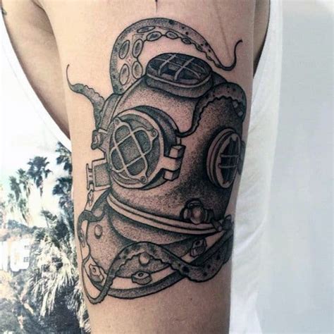 60 Diving Helmet Tattoo Designs For Men - Deep Sea Ideas