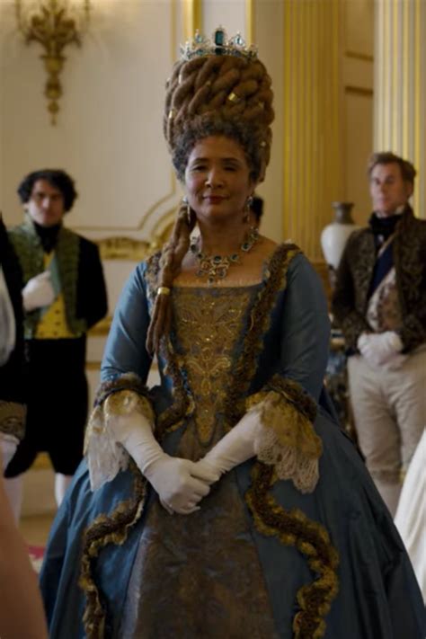 Queen Charlotte 1x04 (Bridgerton) | Beautiful costumes, 18th century clothing, 18th century fashion