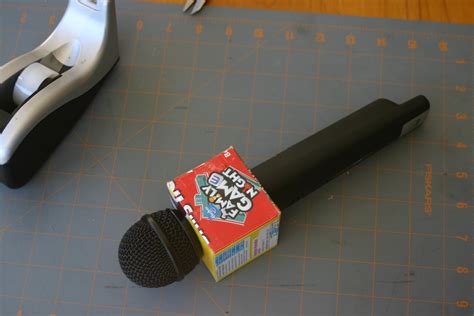 Microphone Flag : 9 Steps - Instructables