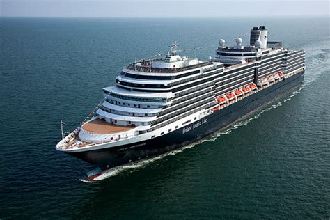 Compare: 12 Cruise Ships in Alaska - Cruise Critic