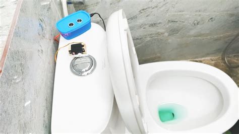 Touchless Toilet Flush Kit - Gwerh