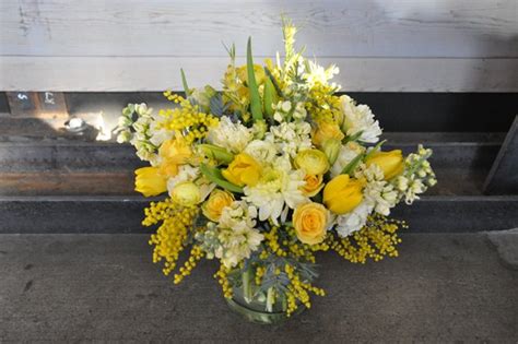 DIY Yellow Flower Arrangements - Gallery | Garden Design