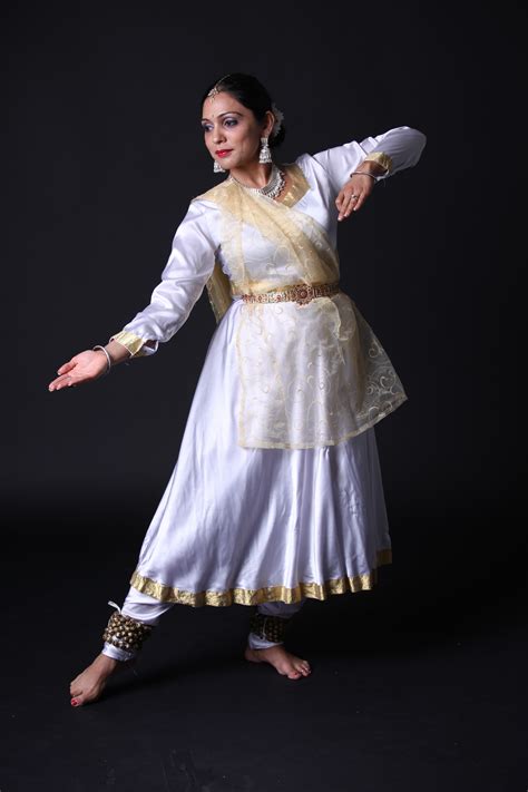 Kathak Dance Classes By Anvita Sharma - Dance Lessons - Pasadena, CA ...