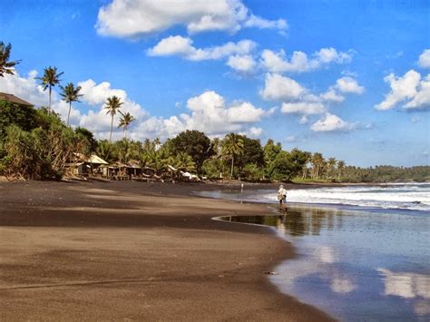 Balian Beach , The Surfers Paradise in Tabanan ~ Feel in Bali