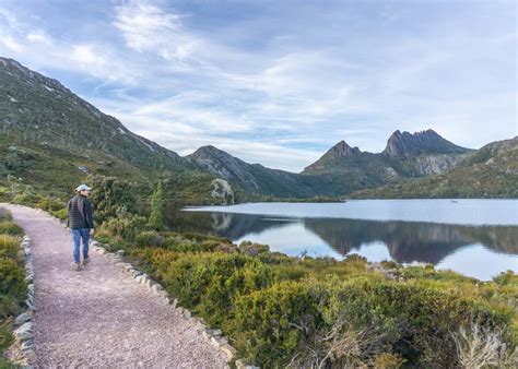 8 Best Cradle Mountain Walks (WITH ICONIC VIEWS AND MORE)