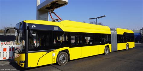 BVG Berlin starts taking deliveries of 107 e-buses from Solaris. A new depot is being built ...