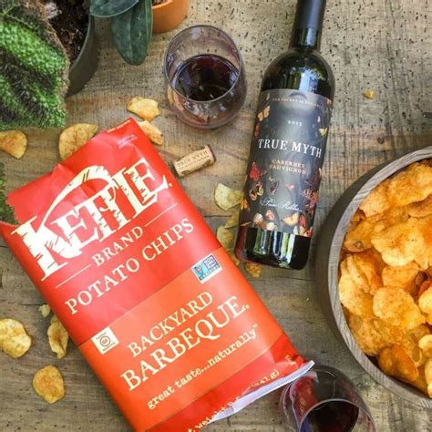 Kettle Brand Potato Chips (Dairy-Free & Vegan Flavors Review)