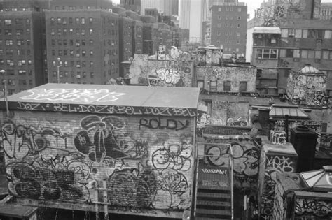 NYC graffiti | Nyc graffiti, Nyc art, Graffiti