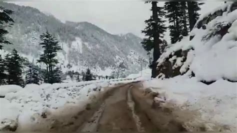 Snow fall Naran kaghan - YouTube