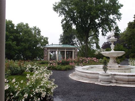 Hudson River Valley Gardens–Part Two: Stonecrop, & Kykuit | nanquick