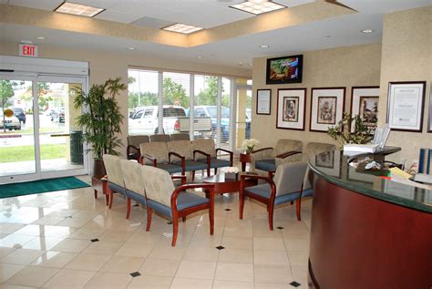 Baptist Health South Florida Urgent Care & Diagnostic Center @ Tamiami – Naya Architects, Inc.