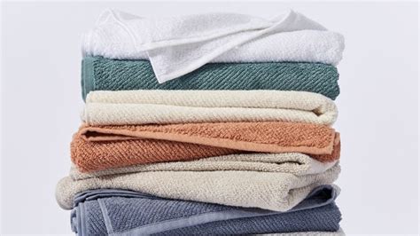 Best Bath Towels 2023: 14 Best-Rated Styles to Cozy Up To ...