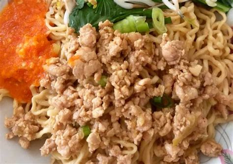 Resep Mie ayam bangka oleh Ajeng - Cookpad