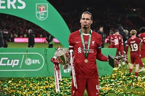 LeBron James made Liverpool prediction to Virgil van Dijk and has ...