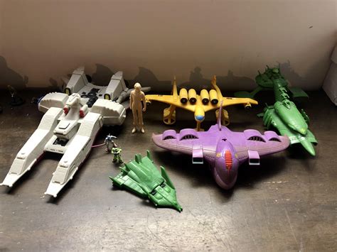 Help identifying these ships! : r/Gundam