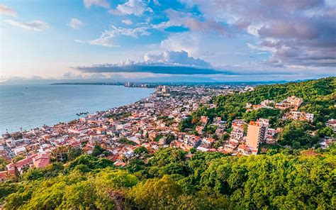 Discover the Enchanting Lifestyle of the Bay of Banderas: A Retirement ...