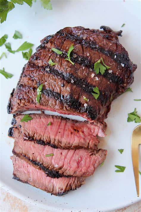 It's easy to make THE BEST sirloin steak marinade with just a few simple ingredients. Quickly ...