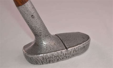 Center-Shafted Putters Pros and Cons