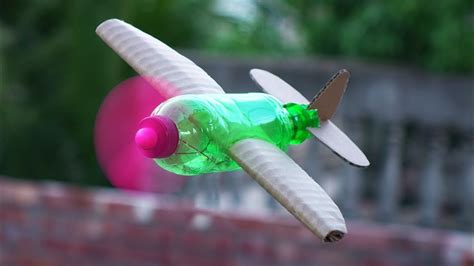 How to Make a Flying Airplane using Plastic Bottle and Cardboard