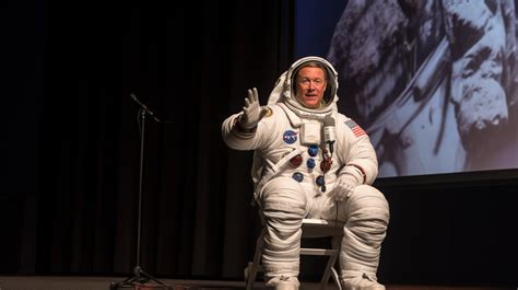 Astronaut Michael Foale Inspires Audience with Tales of Space Exploration