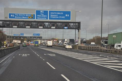 South Gloucestershire : The M4 Motorway © Lewis Clarke :: Geograph Britain and Ireland