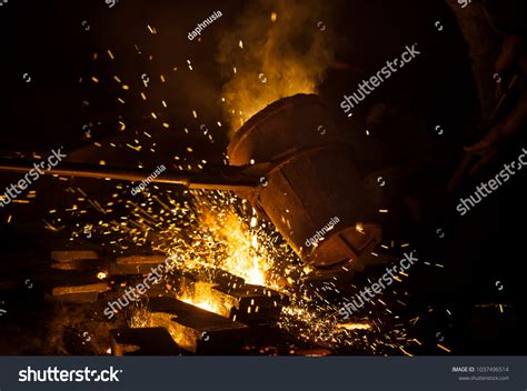 1,821 Refiners fire Images, Stock Photos & Vectors | Shutterstock