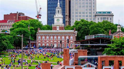 The 15 Best Attractions in Philadelphia for Tourists and Locals