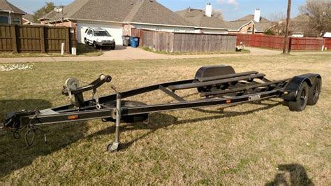 20 foot bass boat trailer-Champion Boat for Sale in Allen, TX - OfferUp