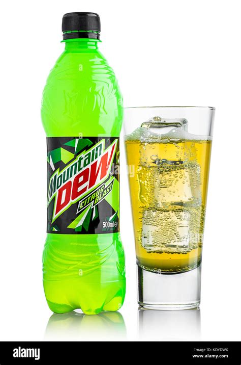 Mountain dew bottle hi-res stock photography and images - Alamy