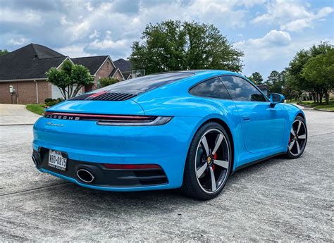 2020 Porsche 992 Carrera S Coupe Miami Blue | PCARMARKET