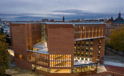 Université Toulouse 1 Capitole, Toulouse, France — Urban Systems Design | MEP & Environmental ...